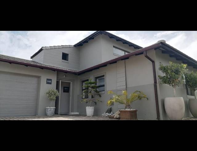 3 BEDROOM HOUSE FOR SALE IN HARTENBOS LANDGOED